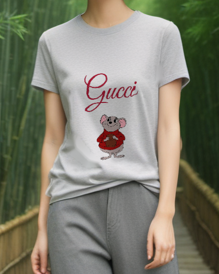 Light Gray Red Sweater Mouse Graphic T-Shirt - styled view 3